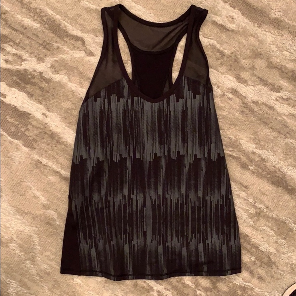 Lululemon black tank top